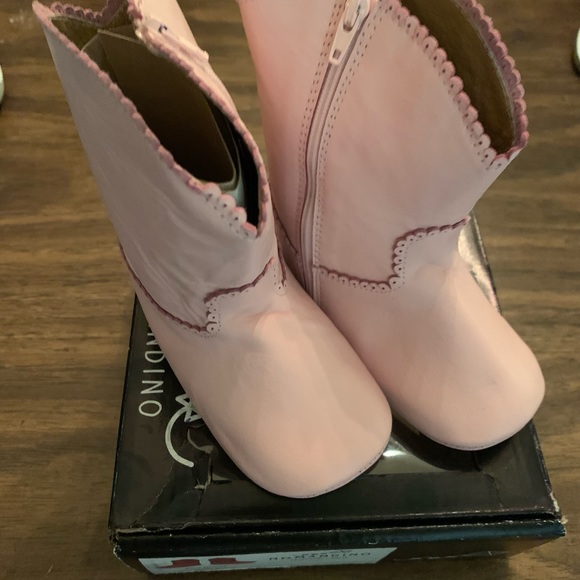 Nomandino Ava Boots - Picture 1 of 7